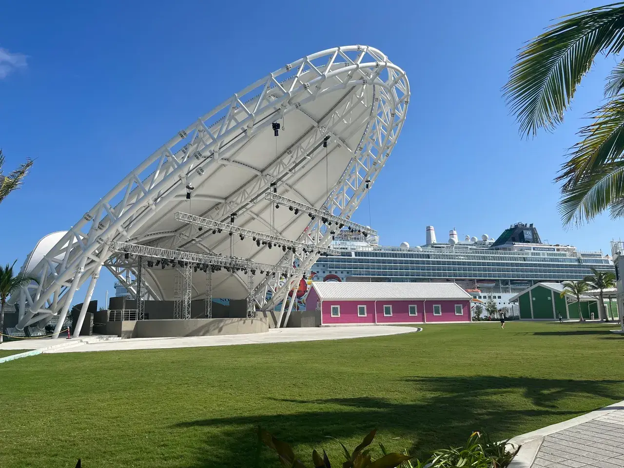 Amphitheater - Nassau Cruise Port